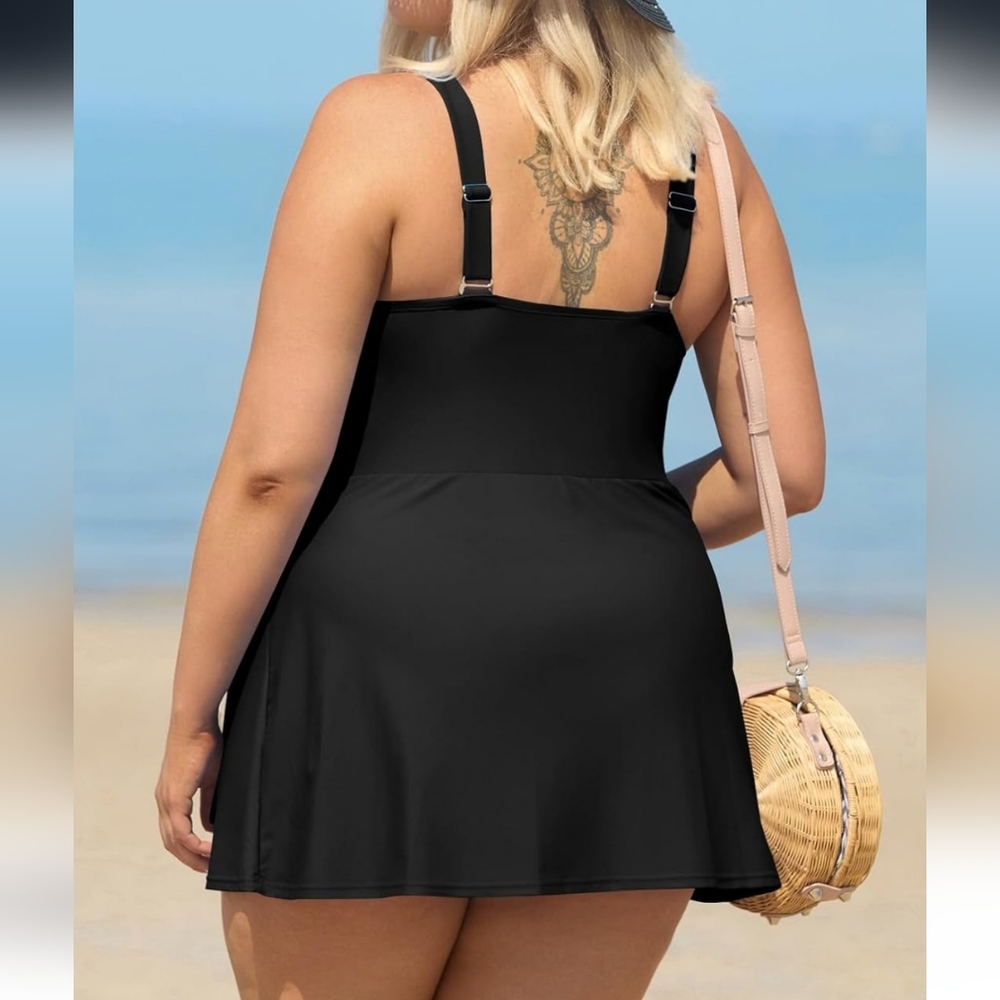 Elegant Black Women's Full Coverage Tummy Control Swimwear - Picture 3 of 8